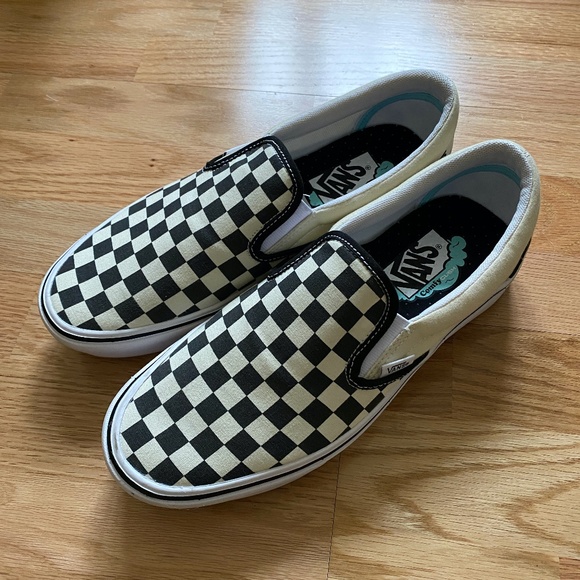 vans comfycush checkerboard